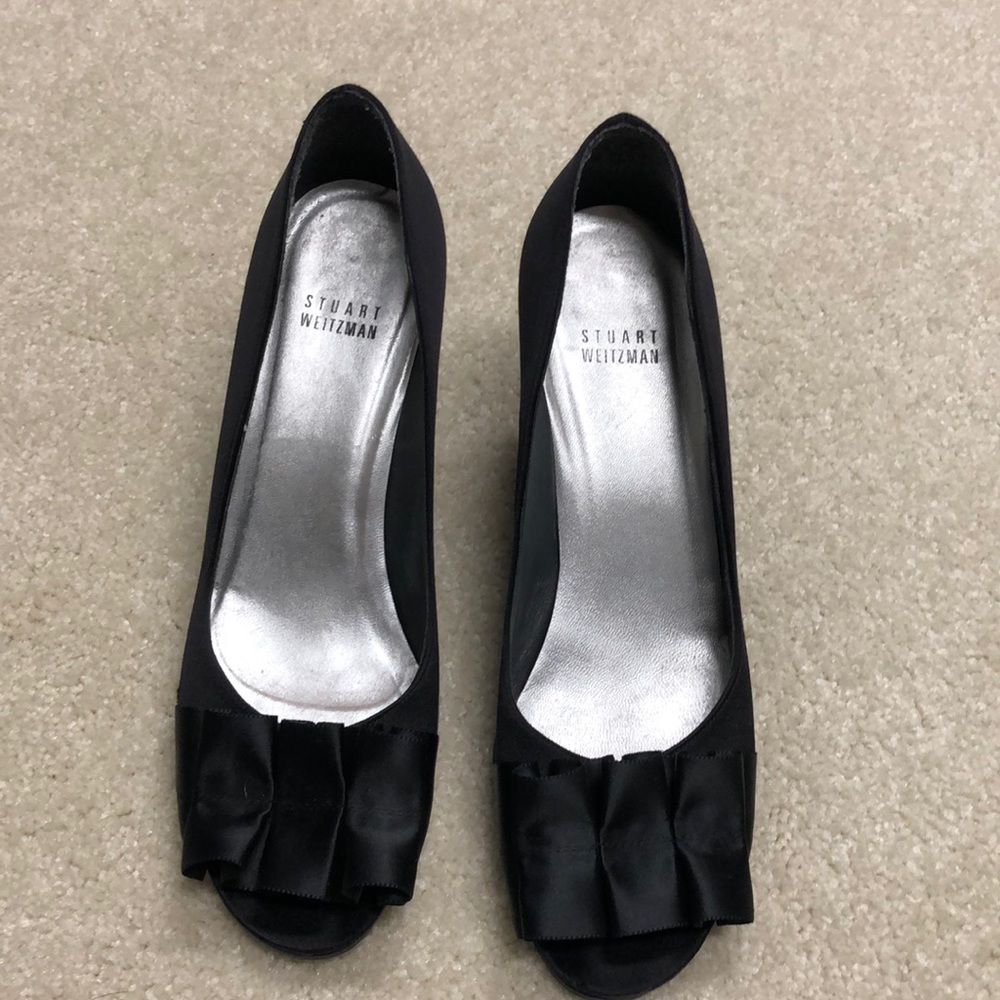 Stuart Weitzman Ruffle 8 Heel - image 1